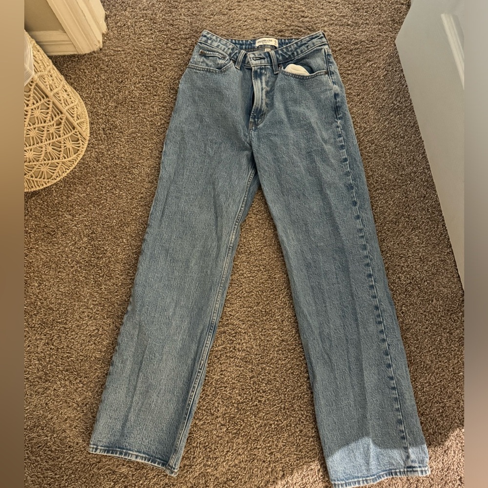 abercrombie jeans